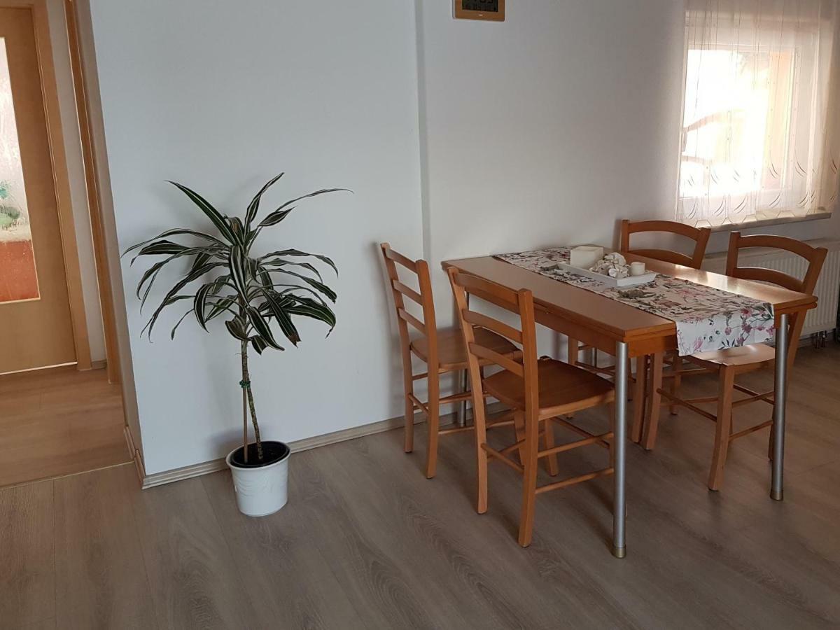 Ferienwohnung Hahn نويزيله المظهر الخارجي الصورة